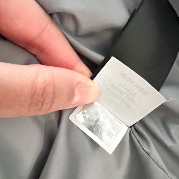 THE NORTH FACE Women's Thermoball™ Trekker Jacket Gray Sz M - Picture 8 of 9